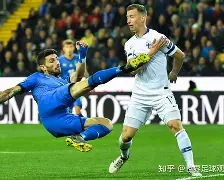 足球竞猜-包含佛罗伦萨主场胜利，全队齐声庆祝的词条